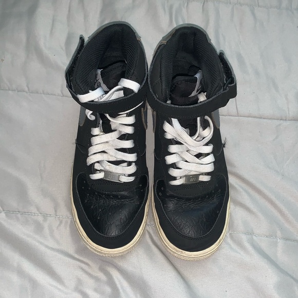 NIKE AIR FORCE ONE BLACK GREY MID VELCRO SNEAKER - Picture 4 of 7